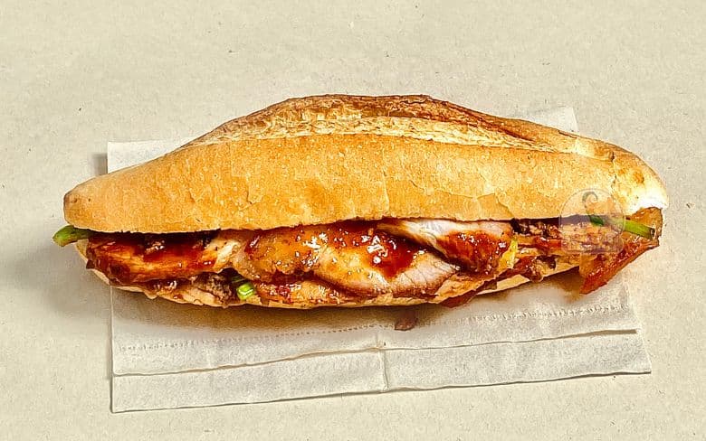 Truyền nghề bánh mì Bà Xíu